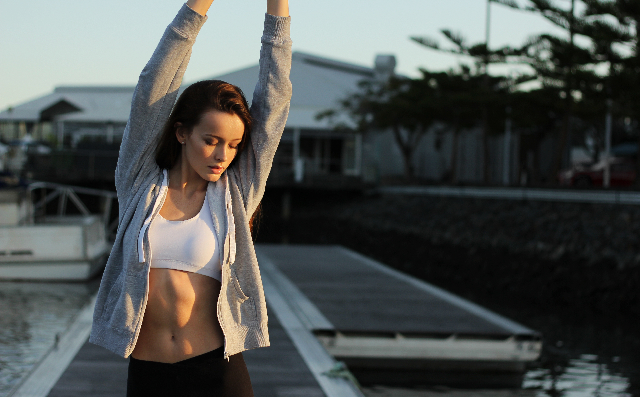 ACTIVEWEAR